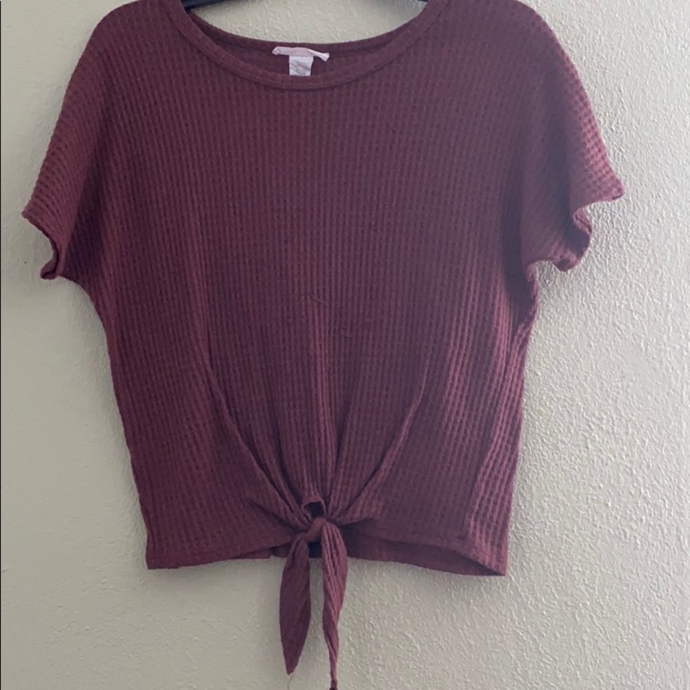 Maroon ish knitted design